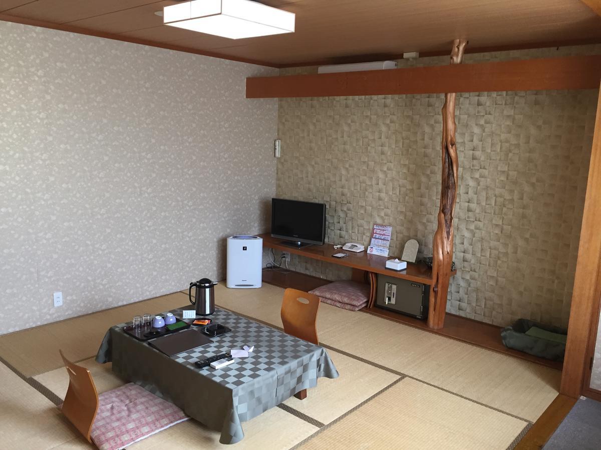 Kitamura Onsen Hotel Iwamizawa Екстериор снимка