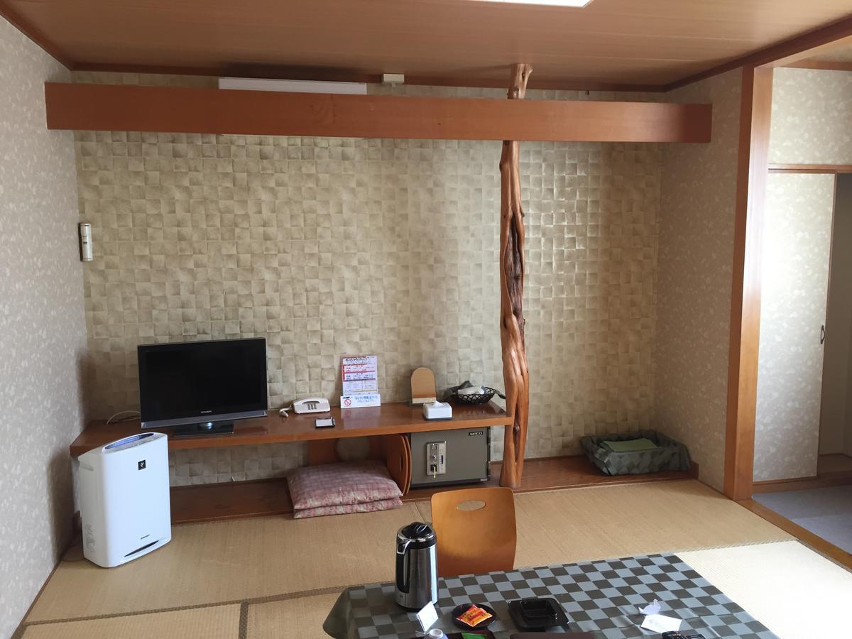 Kitamura Onsen Hotel Iwamizawa Екстериор снимка